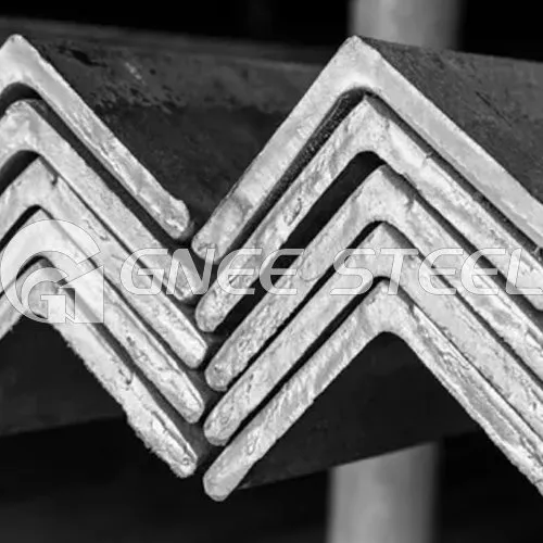 ST{0}} kampinis plienas